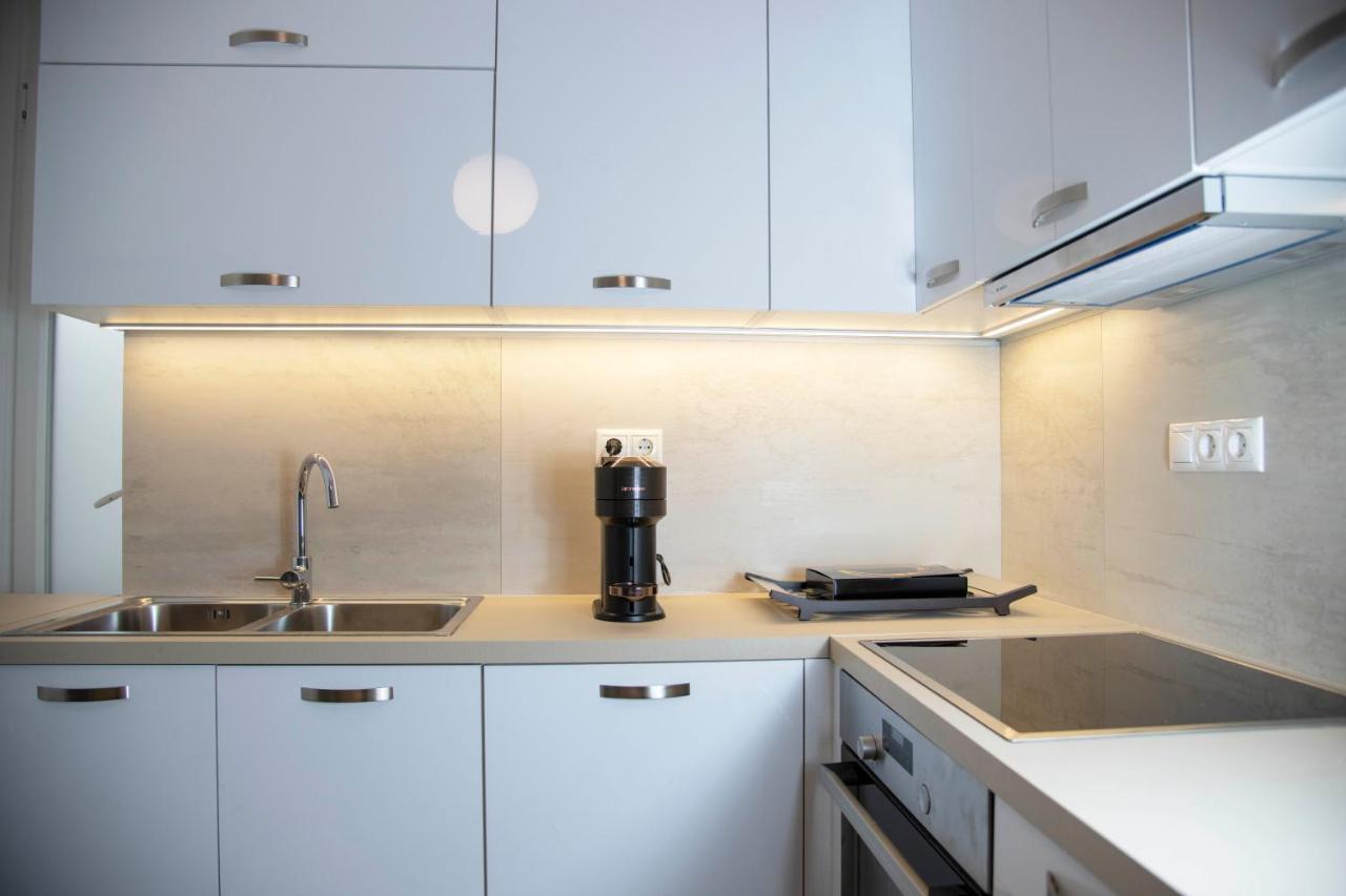 Marianna'S Stylish Brand New Apt In The Heart Of אתונה מראה חיצוני תמונה